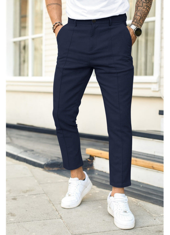 Herrenhose Knöchellang mit leicht schmal zulaufendem Bein