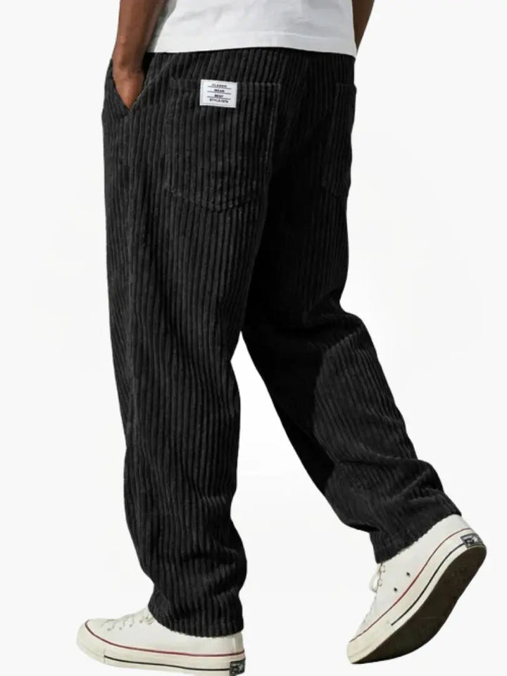 Herren Cordhose aus weichem Cord mit elastischem Bund