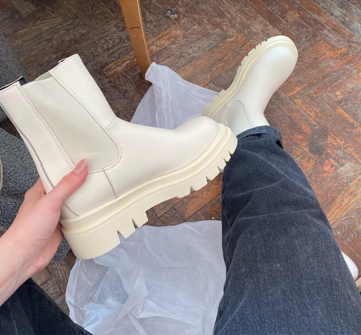 Damen Plateaustiefel aus Veganleder