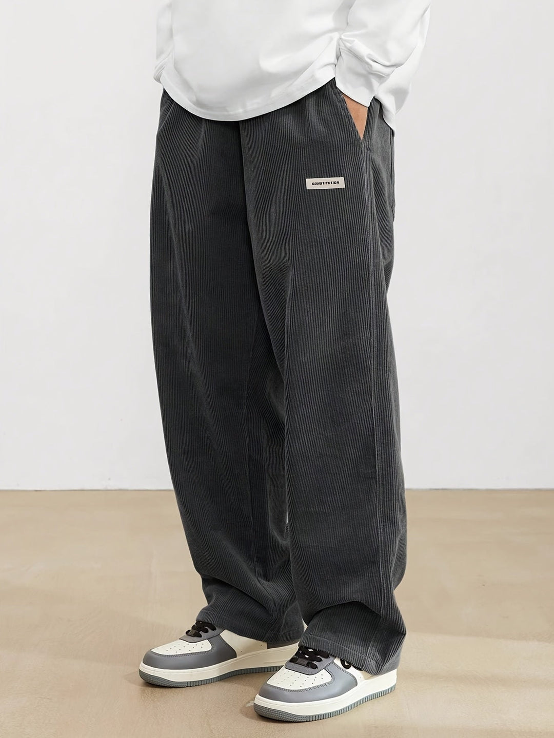 Herren-Cordhose mit weitem Schnitt