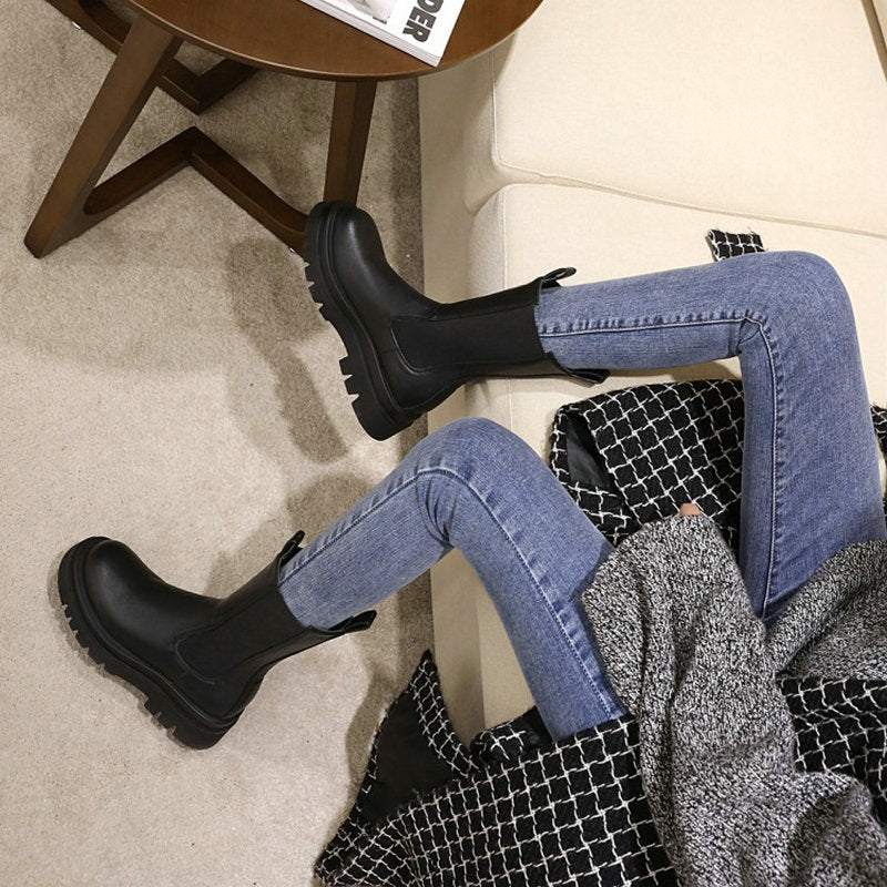 Damen Plateaustiefel aus Veganleder