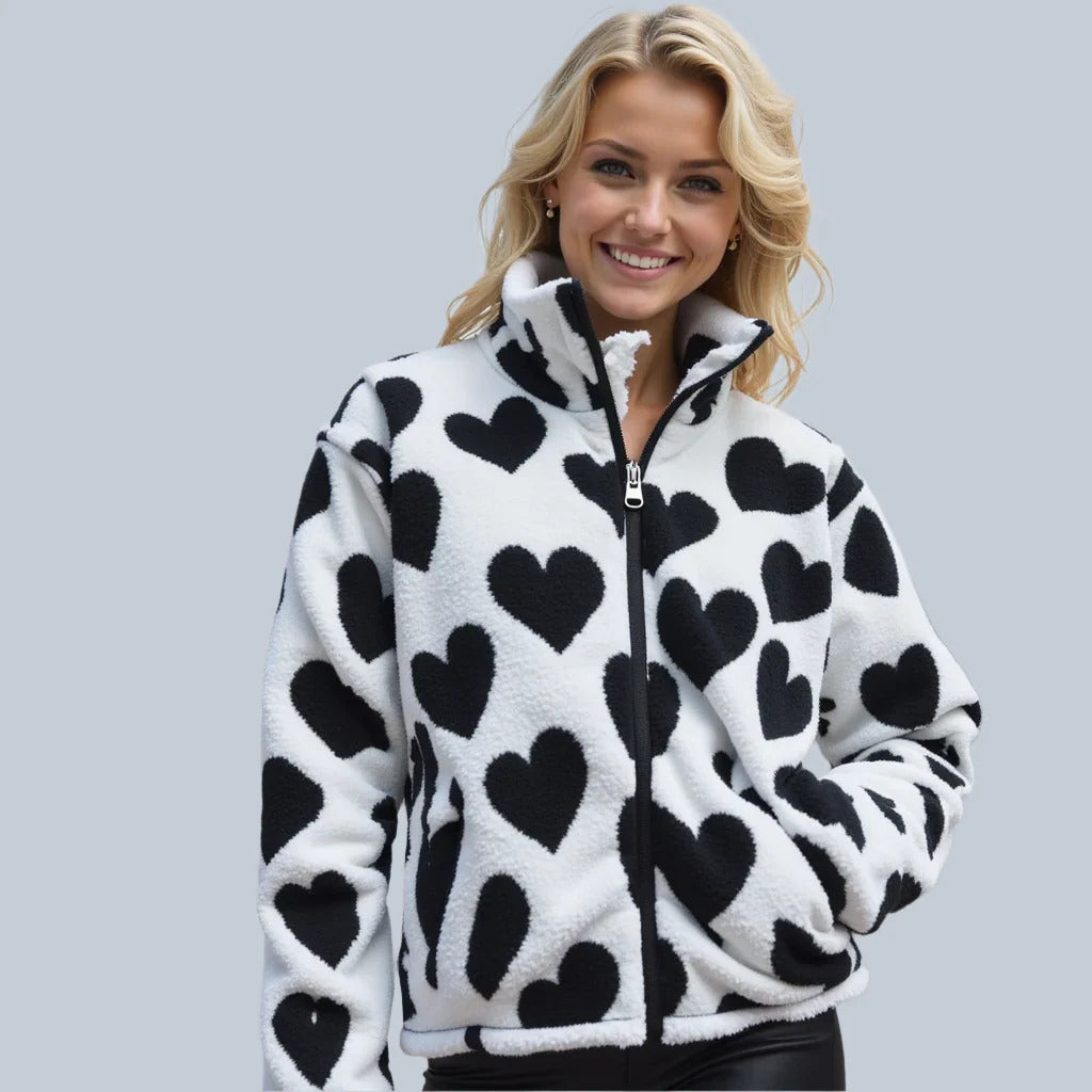 Livia Wendejacke mit Herzmuster