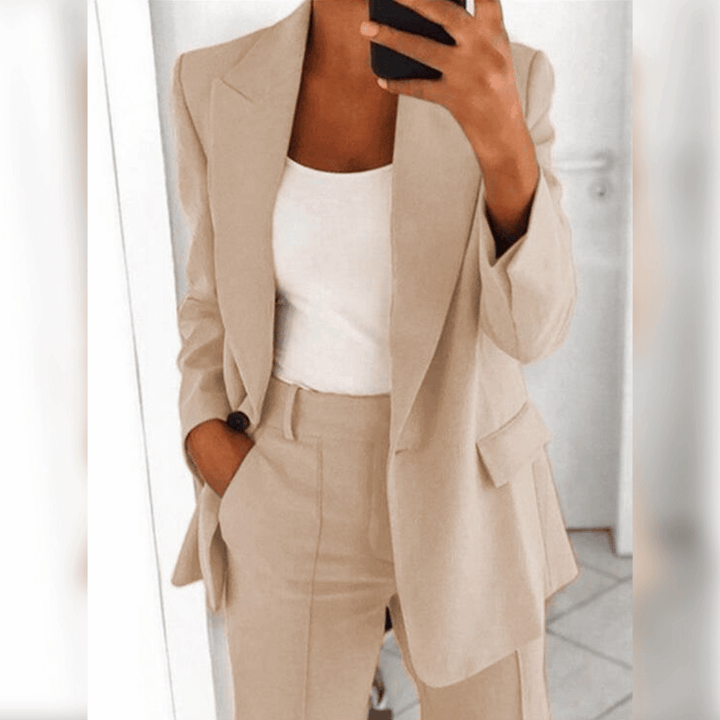 Robyn | Stilvoller Blazer-Anzug für mühelosen Stil