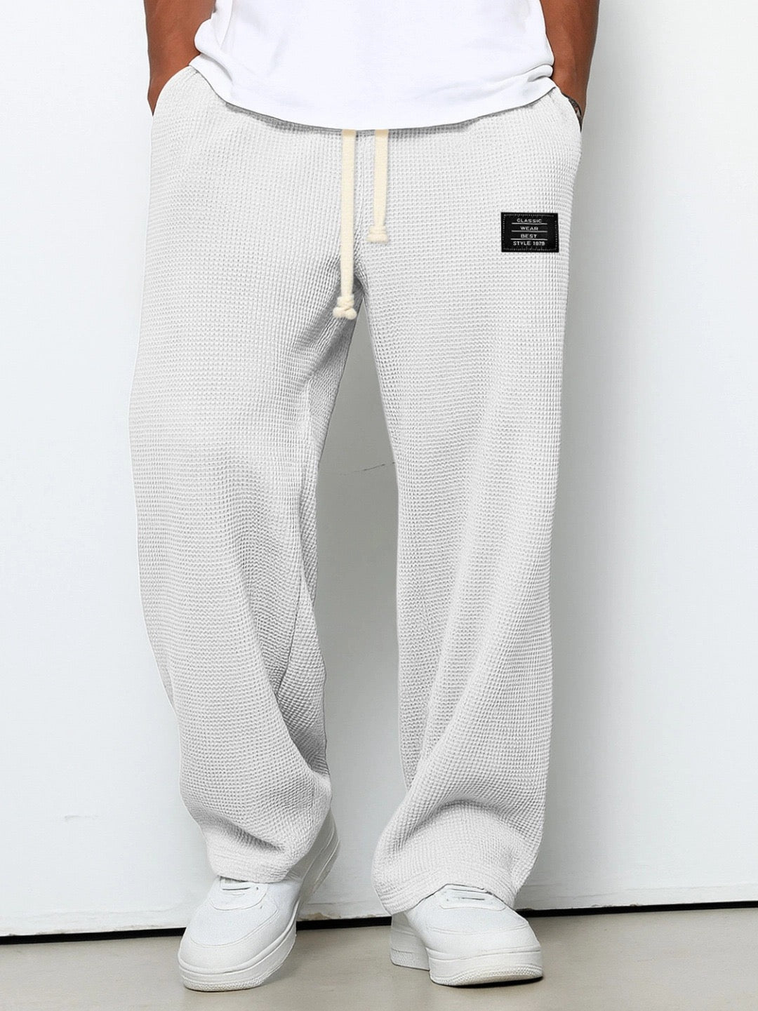 Herren Freizeithose mit weitem Bein und verstellbarem Bund