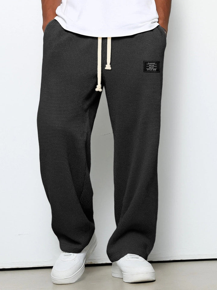 Herren Freizeithose mit weitem Bein und verstellbarem Bund
