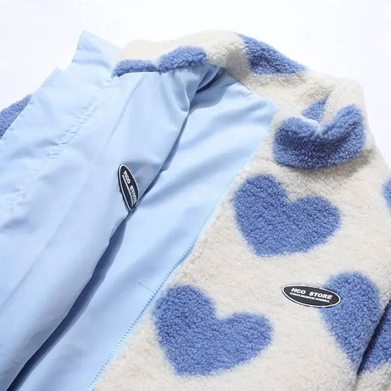 Livia Wendejacke mit Herzmuster