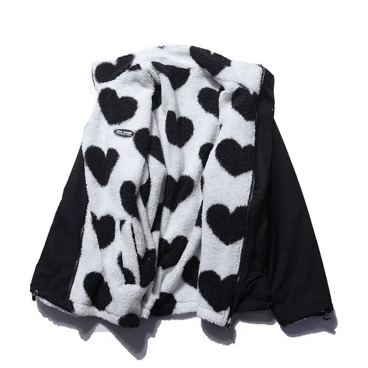 Livia Wendejacke mit Herzmuster