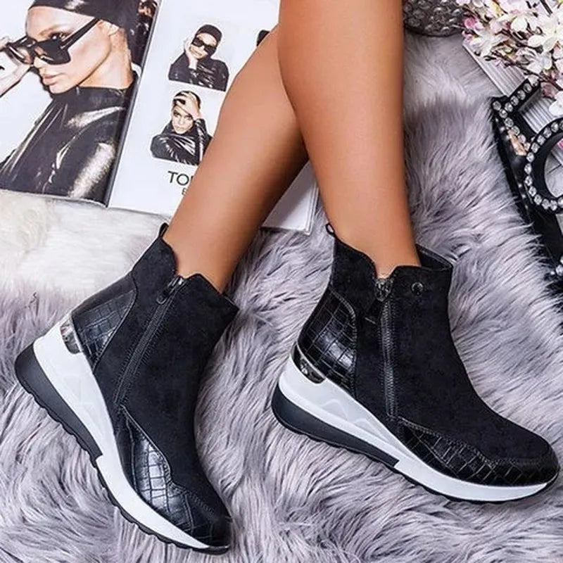Damen Wedge Stiefeletten mit seitlichem Reißverschluss und Gummisohle