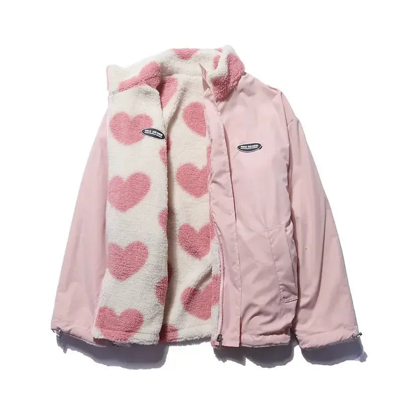 Livia Wendejacke mit Herzmuster