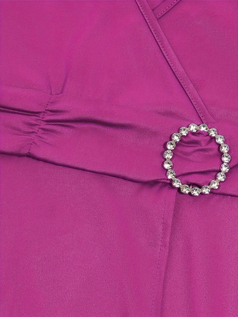 Stilvolles Abendkleid Mit V-Ausschnitt Für Damen | Midi