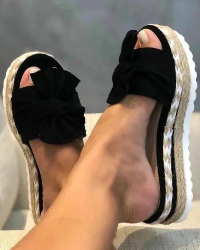 Damen Sandalen mit offener Spitze und Plateaukeilsohle