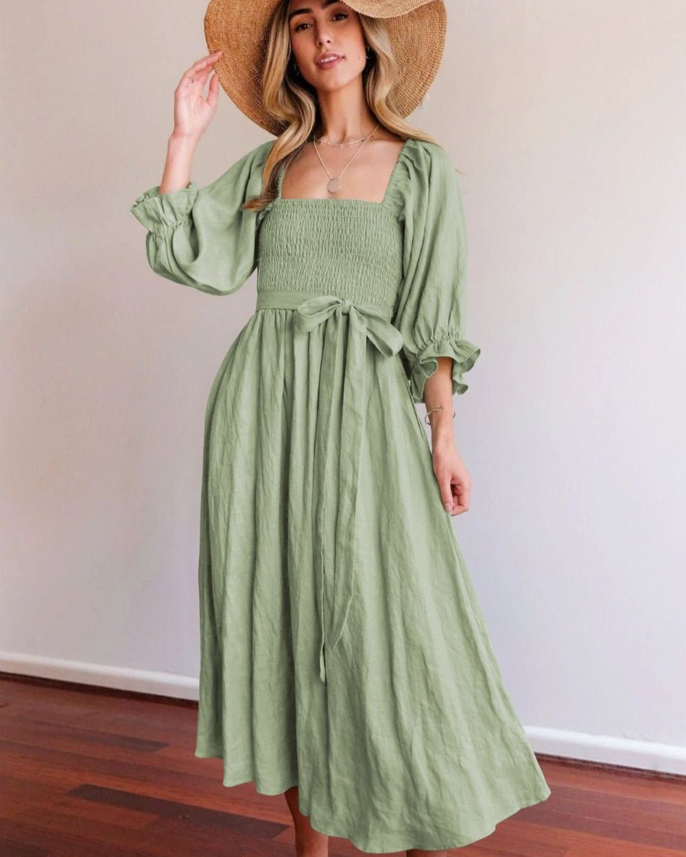 Damen Luftiges Sommerkleid mit dreiviertellangen Puffärmeln