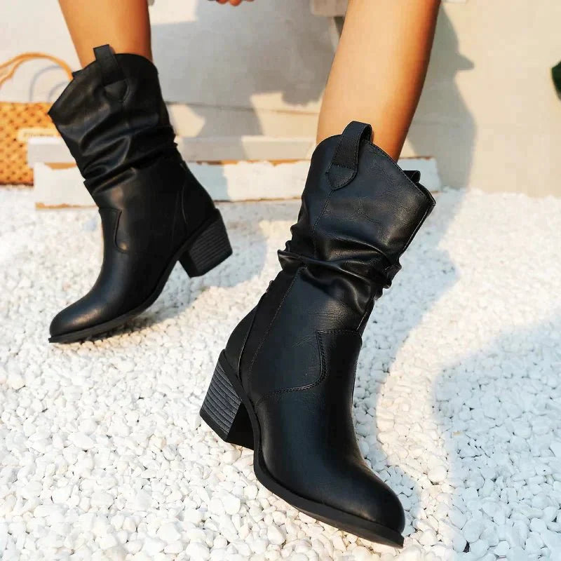 Damen Stiefel aus veganem Leder mit Raffungen