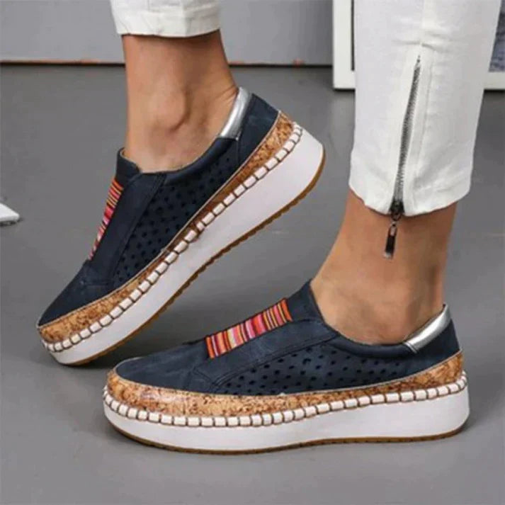 Damen Slipper-Walkingschuhe mit perforiertem Obermaterial